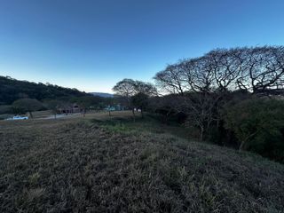 Foto 3 de Terreno en venta  1.700 M2 en La Reserva, San Lorenzo