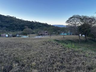Foto 5 de Terreno en venta  1.700 M2 en La Reserva, San Lorenzo