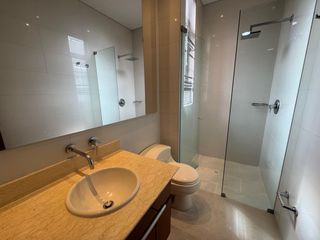 Foto 17 de ¡OPORTUNIDAD ÚNICA! Apartamento de Lujo en Rosales Reservado