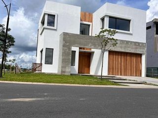 Foto 12 de Casa en El Yacht - Nordelta con Salida Directo al Río