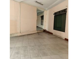 Foto 19 de La Magdalena, Local Comercial en Renta, 650m2, 2 Ambientes