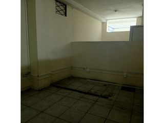 Foto 16 de La Magdalena, Local Comercial en Renta, 650m2, 2 Ambientes