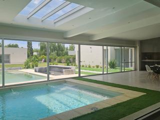 Foto 5 de Casa en Puerto Roldan ALQUILER