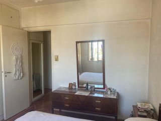 Foto 7 de VENTA Excelente 3 AMB, Frte  Balcón y Cochera Cubierta
