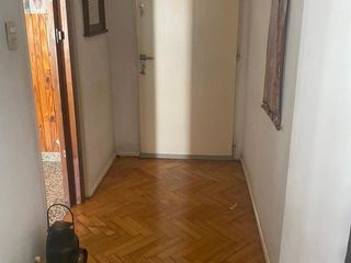 Foto 5 de VENTA Excelente 3 AMB, Frte  Balcón y Cochera Cubierta