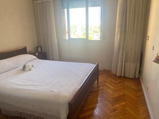 Foto 6 de VENTA Excelente 3 AMB, Frte  Balcón y Cochera Cubierta