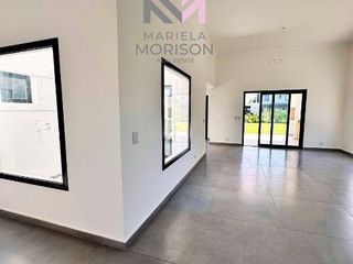 Foto 2 de Casa en  venta Barrio San Matias Escobar