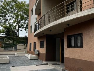 Foto 2 de Departamento en  Alquieler en Barrio Bombal - Mendoza