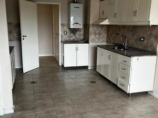 Foto 5 de Departamento en  Alquieler en Barrio Bombal - Mendoza