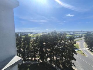 Foto 5 de Departamento 2 ambientes con gran balcon y parrilla  en alquiler Insignia Nordelta