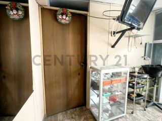 Foto 12 de Dúplex + Sótano en Venta en San Juan de Lurigancho