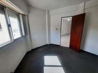 Foto 16 de Departamento en alquiler en Lanus Oeste