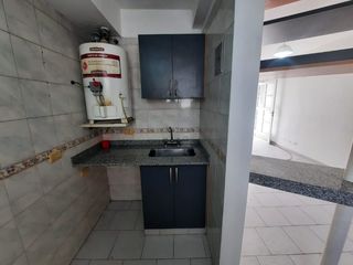 Foto 11 de Departamento en alquiler en Lanus Oeste