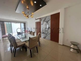 Foto 43 de Amplia y Moderna Casa de Alquiler de 5 dormitorios Ciudad Celeste