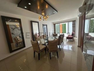 Foto 6 de Amplia y Moderna Casa de Alquiler de 5 dormitorios Ciudad Celeste