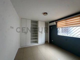 Foto 29 de Amplia y Moderna Casa de Alquiler de 5 dormitorios Ciudad Celeste
