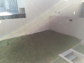 Foto 21 de CHALET DUPLEX  7 MTS DE FRENTE  4 PLANTAS  3 DORMIT JARDIN PLAY GARAGE