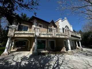 Foto 2 de Casa en Alquiler en Pilar con 6 dormitorios