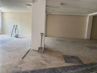 Foto 6 de Eloy Alfaro, Local Comercial en Renta, 200m2, 3 Ambientes