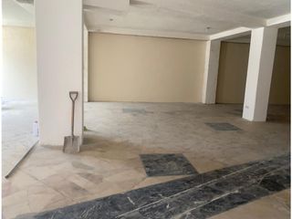 Foto 14 de Eloy Alfaro, Local Comercial en Renta, 200m2, 3 Ambientes