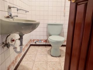 Foto 22 de Iñaquito, Oficina en Renta, 100m2, 4 Ambientes
