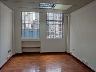 Foto 20 de Iñaquito, Oficina en Renta, 100m2, 4 Ambientes