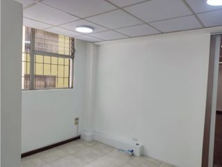 Foto 18 de Iñaquito, Oficina en Renta, 100m2, 4 Ambientes