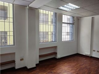 Foto 24 de Iñaquito, Oficina en Renta, 100m2, 4 Ambientes