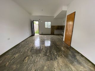 Foto 4 de Casa en venta a estrenar La Plata, Villa Elvira
