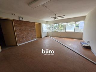 Foto 30 de EDIFICIO COMPLETO EN VENTA EN SAN ISIDRO INICIALMENTE RESIDENCIAL HOY OFICINAS