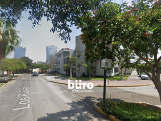 Foto 6 de EDIFICIO COMPLETO EN VENTA EN SAN ISIDRO INICIALMENTE RESIDENCIAL HOY OFICINAS