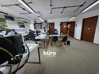 Foto 12 de EDIFICIO COMPLETO EN VENTA EN SAN ISIDRO INICIALMENTE RESIDENCIAL HOY OFICINAS