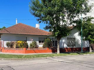 Foto 1 de Casa en  VENTA