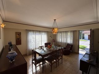 Foto 4 de Casa en  VENTA