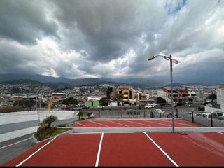 Foto 9 de Patio local comercial de renta en loja