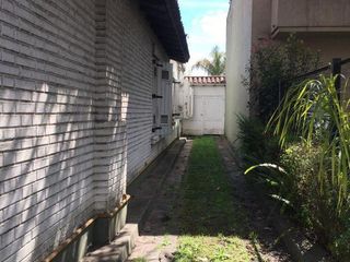 Foto 27 de Casa - Adrogue