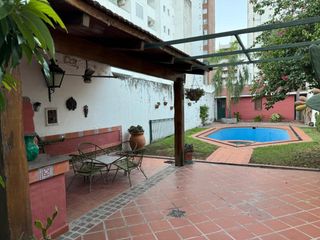 Foto 6 de NUEVA CORDOBA - CASA EN ALQUILER - EXCELENTE ESTADO Y UBICACION!!!