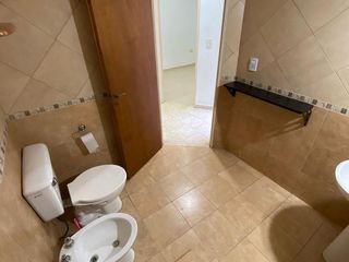 Foto 12 de Departamento 2 Ambientes en San Martín - cómodo y excelente ubicación.