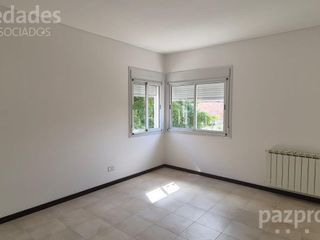 Foto 9 de Amplio Dpx. en Alquiler 2 Dor. Complejo Villa Dolores