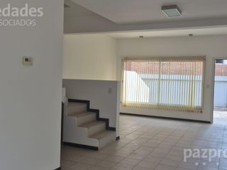 Foto 4 de Amplio Dpx. en Alquiler 2 Dor. Complejo Villa Dolores