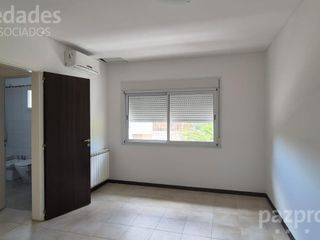 Foto 12 de Amplio Dpx. en Alquiler 2 Dor. Complejo Villa Dolores