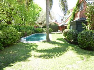 Foto 1 de Casa - Martinez .-Libert al Río. 375m2 cub,  lote 600m2 --- suite en PB