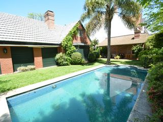 Foto 6 de Casa - Martinez .-Libert al Río. 375m2 cub,  lote 600m2 --- suite en PB