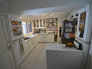 Foto 9 de Casa - Martinez .-Libert al Río. 375m2 cub,  lote 600m2 --- suite en PB