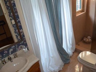 Foto 32 de Casa - Martinez .-Libert al Río. 375m2 cub,  lote 600m2 --- suite en PB