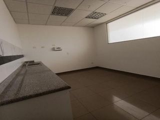 Foto 5 de Local Comercial en venta, en San Carlos, Quevedo