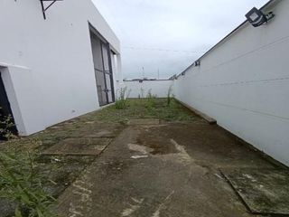 Foto 10 de Local Comercial en venta, en San Carlos, Quevedo