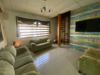 Foto 11 de Casa rentera en Venta en La Chala Callejón 2, Sur de GYE  AdrM