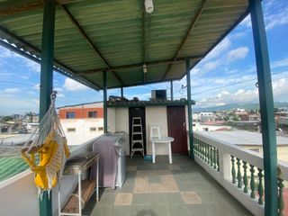 Foto 17 de Casa rentera en Venta en La Chala Callejón 2, Sur de GYE  AdrM