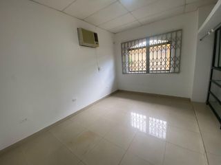 Foto 6 de Casa rentera en Venta en La Chala Callejón 2, Sur de GYE  AdrM